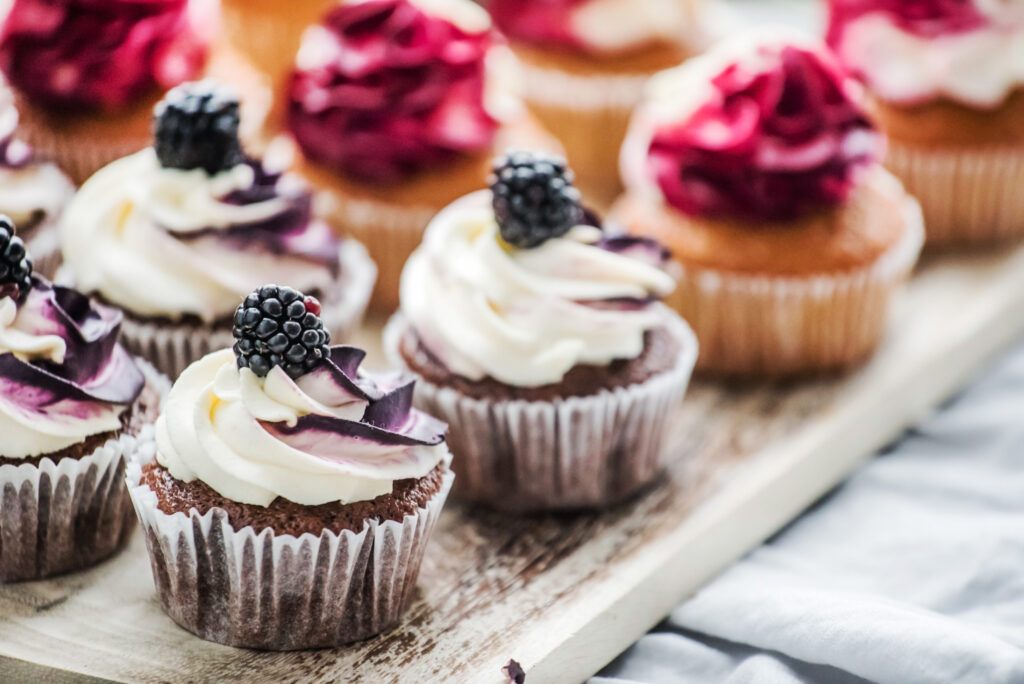 Cinnabon Centaurus Mall Islamabad foodies.pk